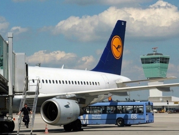 Lufthansa prévoit donc de faire passer trente de ses appareils vers Germanwings pour prendre en charge non seulement les vols au départ de Stuttgart et de Hambourg déjà calés, mais également ceux de Cologne /photo JDL