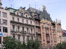 Prague, mélomane et surdouée Prague, mélomane et surdouée