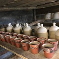 Val de Drôme : fabrique de poteries de Cliousclat, 3 siècles de glaise