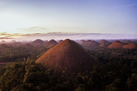 Chocolate hills © PDOT et Jacob Chocolate hills © PDOT et Jacob