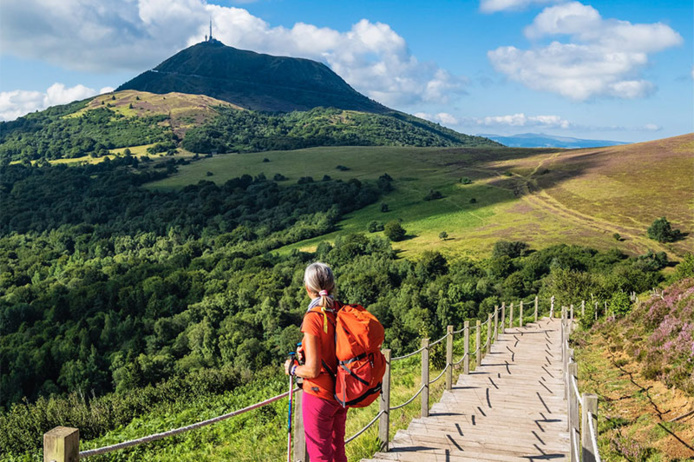 Volcans © Cavalier Michel HEMIS Volcans © Cavalier Michel HEMIS