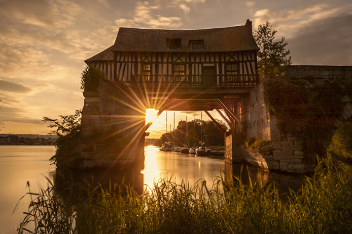 © Normandyexperience - Vieux-MoulinVernon