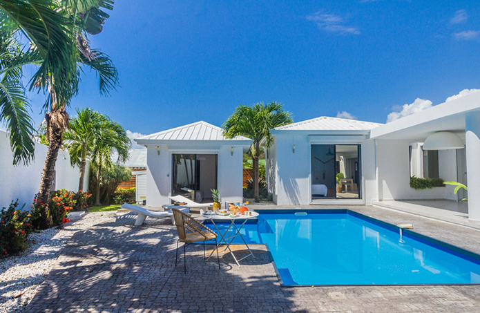 © Karib inn - Piscine vue chambre © Karib inn - Piscine vue chambre