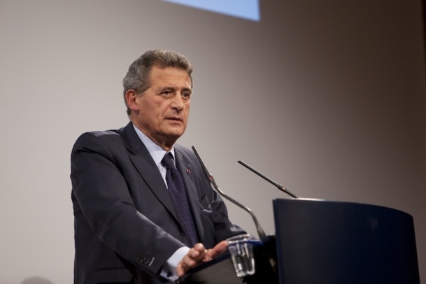L'assemblée générale des actionnaires d'Air France-KLM qui s'est tenue hier au Carrousel du Louvre a surtout été l'occasion pour Jean-Cyril Spinetta de tirer un bilan de son passage à la tête d'Air France - Photo Air France / Virginie Valdois L'assemblée générale des actionnaires d'Air France-KLM qui s'est tenue hier au Carrousel du Louvre a surtout été l'occasion pour Jean-Cyril Spinetta de tirer un bilan de son passage à la tête d'Air France - Photo Air France / Virginie Valdois