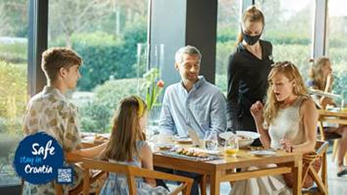 Les propriétaires de locations pour les touristes qui seront intégrés à la liste de vaccination conformément aux priorités définies dans le secteur du tourisme /cédit dr Les propriétaires de locations pour les touristes qui seront intégrés à la liste de vaccination conformément aux priorités définies dans le secteur du tourisme /cédit dr