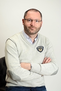 Cyril Parenna - DR