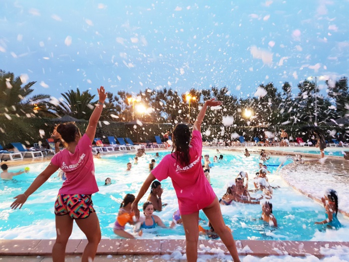 Azureva recrute plus de 500 saisonniers, dès le mois de mai 2021. – DR : Azureva. Azureva recrute plus de 500 saisonniers, dès le mois de mai 2021. – DR : Azureva.