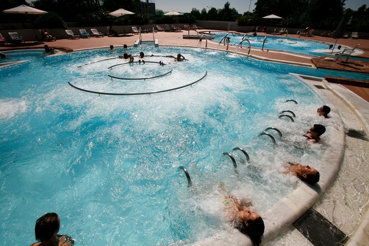 Déclinaison des centre de remise en forme Calicéo, Aquacéo vient d'ouvrir sur la côte Atlantique à Capbreton.© DR Déclinaison des centre de remise en forme Calicéo, Aquacéo vient d'ouvrir sur la côte Atlantique à Capbreton.© DR
