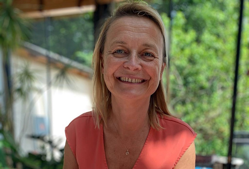 ANNE-SOPHIE LECARPENTIER ANNE-SOPHIE LECARPENTIER