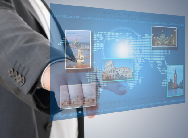 Les conciergeries virtuelles font leur apparition, et permettent de transposer l'hospitalité humaine sur le support digital. Crédit photo : © Tombaky - Fotolia.com Les conciergeries virtuelles font leur apparition, et permettent de transposer l'hospitalité humaine sur le support digital. Crédit photo : © Tombaky - Fotolia.com