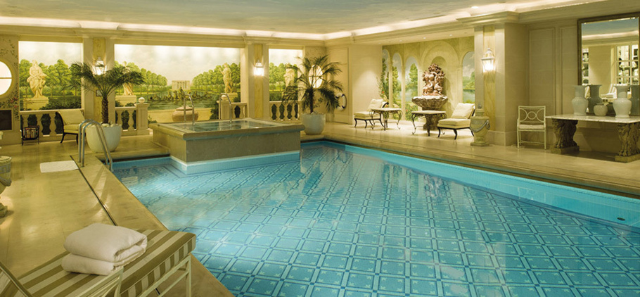 Créé au moment de la rénovation de l'hôtel, le spa du George V s'est inspiré du Versailles de Marie-Antoinette. ©DR Créé au moment de la rénovation de l'hôtel, le spa du George V s'est inspiré du Versailles de Marie-Antoinette. ©DR