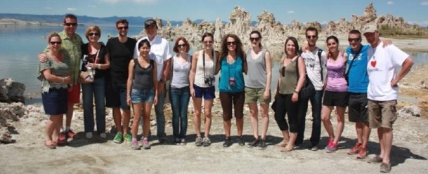 de g. à d.: Karine Guillemot-EURAM, Tony Lyle-Lake Tahoe Visitors Authority , Murielle Nouchy-Visit California, Geoffrey Duval-JET SET VOYAGES, Béatrice Truong Vinh Tonh-HERTZ, Thierry Maillet-LA FRANCAISE DES CIRCUITS, Sophie Leboucher-Visit California, Jennifer Auvry-BACKROADS, Vanessa Laîné-JET SET VOYAGES, Lise Le Pendeven-LA MAISON DES ETATS UNIS, Nelly Gaullier-DIRECTOURS, Loïc Cornu-VOYAMAR, Sihame Haddane-Visit California, Arnaud Rolland-SKI INFO, Olivier Thery-USHUAIA VOYAGE & Jacky Tendron-Savoir Faire Production - Photo DR de g. à d.: Karine Guillemot-EURAM, Tony Lyle-Lake Tahoe Visitors Authority , Murielle Nouchy-Visit California, Geoffrey Duval-JET SET VOYAGES, Béatrice Truong Vinh Tonh-HERTZ, Thierry Maillet-LA FRANCAISE DES CIRCUITS, Sophie Leboucher-Visit California, Jennifer Auvry-BACKROADS, Vanessa Laîné-JET SET VOYAGES, Lise Le Pendeven-LA MAISON DES ETATS UNIS, Nelly Gaullier-DIRECTOURS, Loïc Cornu-VOYAMAR, Sihame Haddane-Visit California, Arnaud Rolland-SKI INFO, Olivier Thery-USHUAIA VOYAGE & Jacky Tendron-Savoir Faire Production - Photo DR