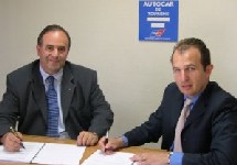 Philippe Oberman (Scania Bus France) avec Patrick Villesot (UCAT)