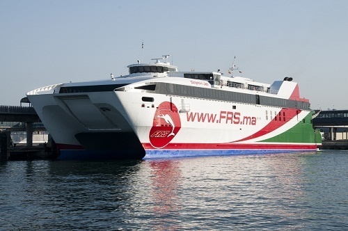 Le Dolphin Jet permet à FRS de transporter plus de passagers et d'effectuer davantage de rotations - Photo DR