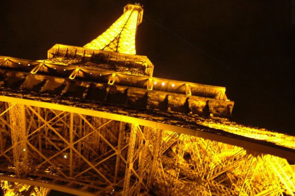 Les dépenses sont en hausse de 6,3% à 35,8 milliards d’euros, et le solde de la balance touristique à près de 13 milliards d’euros (vs 7,5 milliards en 2011). - Photo MP Les dépenses sont en hausse de 6,3% à 35,8 milliards d’euros, et le solde de la balance touristique à près de 13 milliards d’euros (vs 7,5 milliards en 2011). - Photo MP