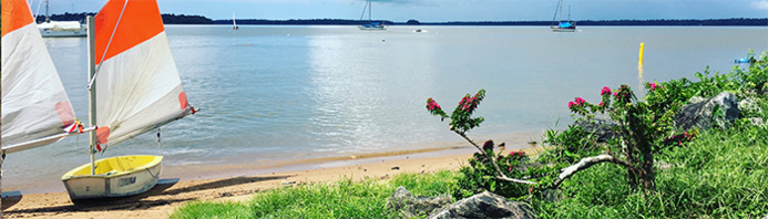 Escapade sur le fleuve Maroni à la voile © OT SLM Escapade sur le fleuve Maroni à la voile © OT SLM
