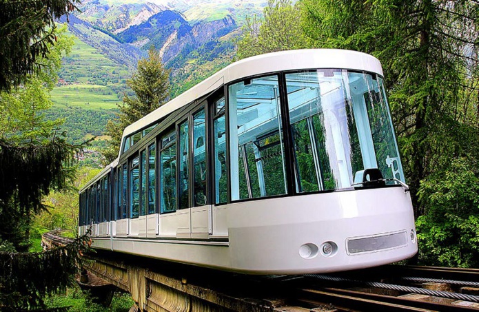 Le funiculaire permet depuis Bourg Saint Maurice un accès en 7 minutes à la station d’Arc 1600 - DR : Les Arcs