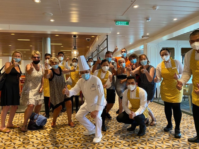 Les membres du CEDIV lors d'une croisière Costa Croisières - DR