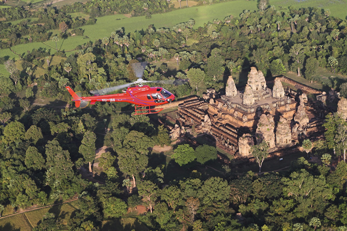 Escapades Deluxe Escapades Deluxe