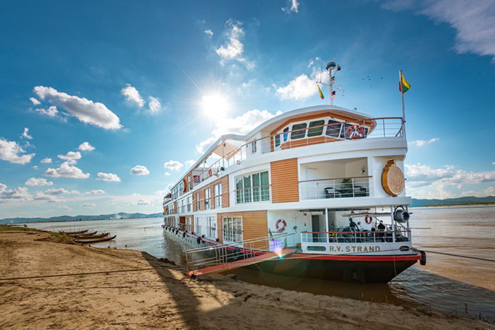 Escapades Deluxe Escapades Deluxe