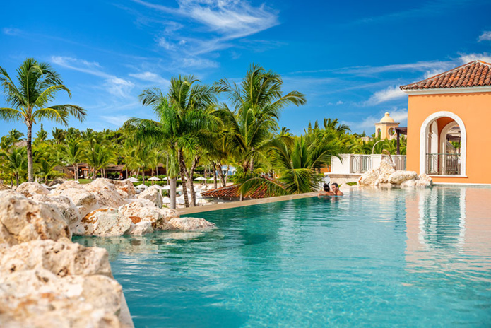 Sanctuary Cap Cana -Infinity pool © Playa Hotels & Resorts