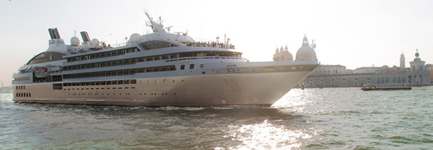 Fin août 2013, le Soléal deviendra le premier paquebot français de croisière à emprunter le passager Nord-Ouest de l'Arctique - Photo DR Fin août 2013, le Soléal deviendra le premier paquebot français de croisière à emprunter le passager Nord-Ouest de l'Arctique - Photo DR