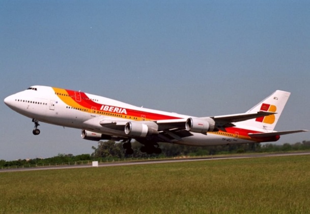 Iberia a décidé d'élargir son offre tarifaire en classe Economique afin de contrer la concurrence des compagnies aériennes à bas-coûts - Photo Iberia Iberia a décidé d'élargir son offre tarifaire en classe Economique afin de contrer la concurrence des compagnies aériennes à bas-coûts - Photo Iberia