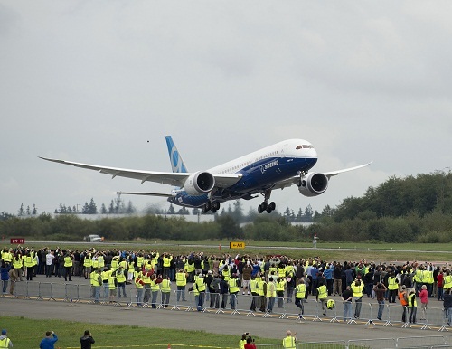 Après un vol d'essai de plus de 5 heures, le Boeing B787-9 Dreamliner s'est posé sans encombre à Seattle - Photo Boeing