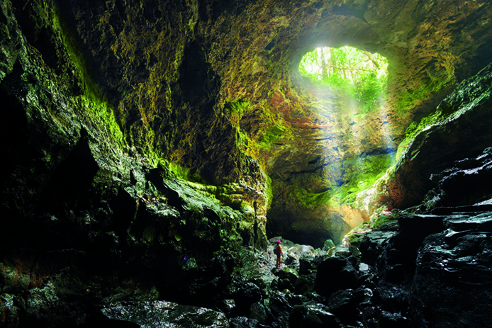 ©IRT/Frog 974 Photographies – Tunnel de lave ©IRT/Frog 974 Photographies – Tunnel de lave