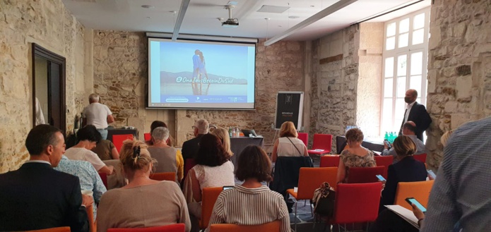 Entreprises du Voyage Méditerranée : 1ère rencontre présentielle en Arles Entreprises du Voyage Méditerranée : 1ère rencontre présentielle en Arles