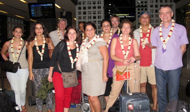 Une délégation européenne d’une soixantaine de professionnels du tourisme (dont une dizaine de français -notre photo ) et de journalistes, a participé du lundi 30 septembre au dimanche 6 octobre 2013, à un voyage destiné à découvrir Da Nang et la côte centrale du Vietnam et Siem Reap, site des temples d’Angkor, classés au patrimoine mondial de l’UNESCO.