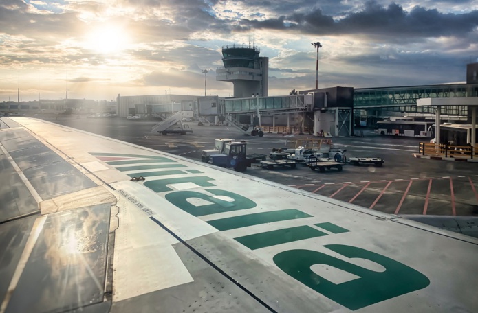 Dans les années 1990, Alitalia était un grand transporteur à vocation internationale, le troisième en Europe - Depositphotos.com, rarrarorro