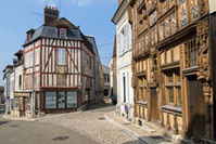 Joigny © Alain Doire - BFCTourisme