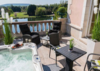 La Côte Saint Jacques et SPA © La Côte Saint Jacques