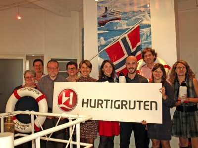 Le bureau parisien d'Hurtigruten a ouvert ses portes le 21 octobre 2003 - Photo DR Le bureau parisien d'Hurtigruten a ouvert ses portes le 21 octobre 2003 - Photo DR