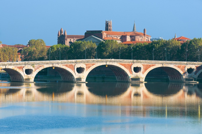 Toulouse : les visites guidées de l’Office du Tourisme ont ainsi enregistré +33% de fréquentation et +6% de chiffre d’affaires par rapport à la Toussaint 2019. Depositphotos.com Auteur SergiyN