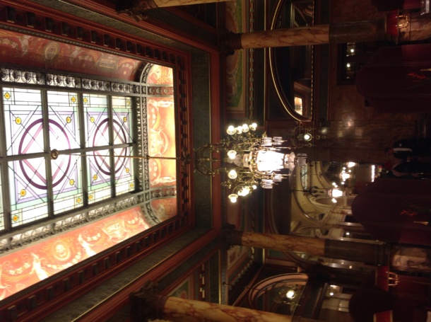 Hotel Métropole : la mise en bière ça peut mener loin... Hotel Métropole : la mise en bière ça peut mener loin...