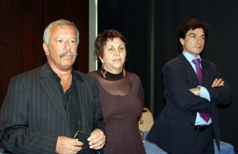 Christian Orofino (Europauli), Adriana Minchella (Présidente du CEDIV) et le responsable de la promotion de Madeira