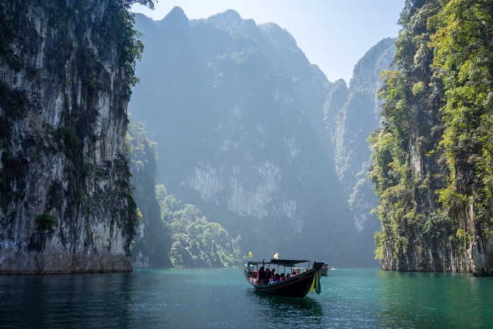 © Robin Noguier - Unsplash