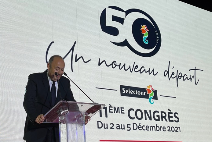 S’il pousse jusqu’à la caricature le genre “c’était mieux avant”, en exigeant le retour au bon vieux temps des commissions aériennes, le président du groupe Marietton affiche la couleur : il veut que les agences soient mieux rémunérées lorsqu’elles vendent de la billetterie sèche./crédit JDL S’il pousse jusqu’à la caricature le genre “c’était mieux avant”, en exigeant le retour au bon vieux temps des commissions aériennes, le président du groupe Marietton affiche la couleur : il veut que les agences soient mieux rémunérées lorsqu’elles vendent de la billetterie sèche./crédit JDL