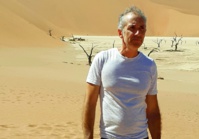 "Au moment où le tourisme relève, doucement, la tête, on l'assomme brutalement l'Afrique Ausrale" selon Stéphane Rossard - SR "Au moment où le tourisme relève, doucement, la tête, on l'assomme brutalement l'Afrique Ausrale" selon Stéphane Rossard - SR