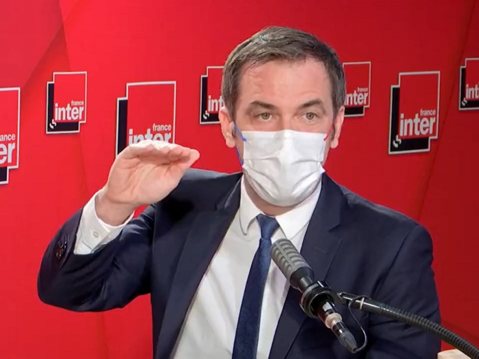 "C'est peut-être la dernière des vagues, vu le taux de contamination" selon Olivier Véran