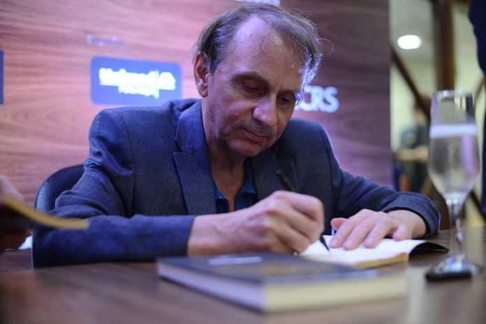 Michel Houellebecq publie cette semaine son dernier livre intitulé "Anéantir" - Photo Wikipedia - Fronteiras do Pensamento | Luiz Munhoz