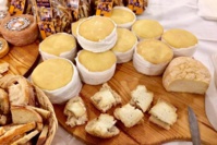 “Queijo Serra da Estrela” – photo de quevisoeu - Instagram “Queijo Serra da Estrela” – photo de quevisoeu - Instagram