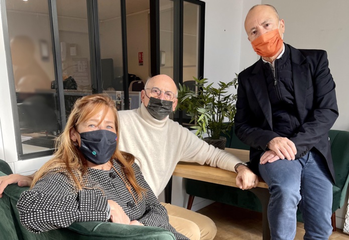 Laurence Gaudart, en compagnie de Marc Thépôt, président de l'Office du tourisme, et de Jean da Luz, directeur de la Rédaction /crédit dr Laurence Gaudart, en compagnie de Marc Thépôt, président de l'Office du tourisme, et de Jean da Luz, directeur de la Rédaction /crédit dr