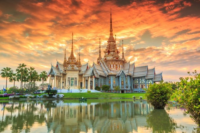 La Thaïlande rouvre ses frontières à partir du 1er février, il sera de nouveau possible de demander un Thailand Pass pour atterrir à Bangkok, Phuket ou Samui sans quarantaine - Depositphotos.com Auteur Deerphoto La Thaïlande rouvre ses frontières à partir du 1er février, il sera de nouveau possible de demander un Thailand Pass pour atterrir à Bangkok, Phuket ou Samui sans quarantaine - Depositphotos.com Auteur Deerphoto