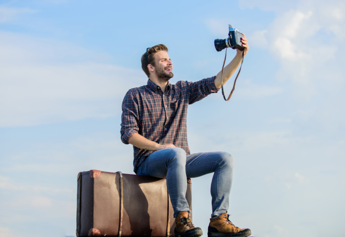 Au terme du voyage, les participants rédigent un article et une fiche produit./crédit DepositPhoto Au terme du voyage, les participants rédigent un article et une fiche produit./crédit DepositPhoto