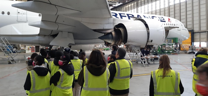 Emploi : plusieurs acteurs du secteur aérien ont ouvert leurs portes à 16 collégiennes pour leur montrer les métiers techniques de l'aéronautique - Photo CH