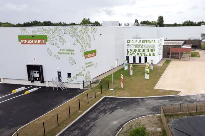 La toute nouvelle usine à Fleurance avec son parcours de visite (©Ethiquable)