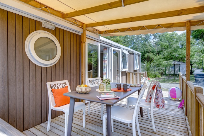 Le Blue Bayou 5* à Vendres Plage dans l'Hérault - Crédit Ze-Camping Le Blue Bayou 5* à Vendres Plage dans l'Hérault - Crédit Ze-Camping